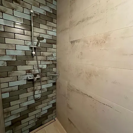 Centrum Noclegowe Amfiteatr Кемпинг Клодзко