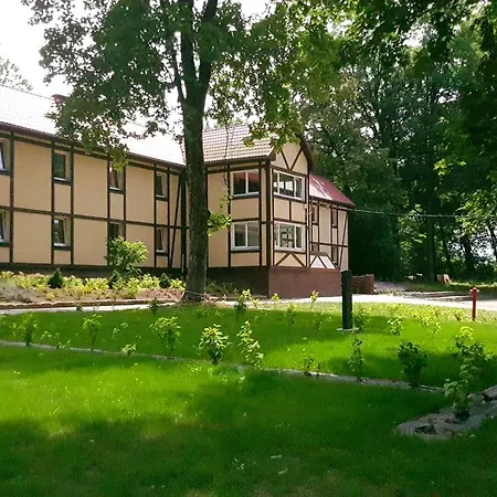 Centrum Noclegowe Amfiteatr *