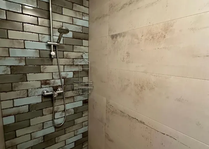 Centrum Noclegowe Amfiteatr 营地 克沃兹科